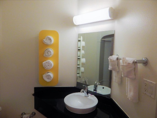 Baymont Inn & Suites Sheridan image 20