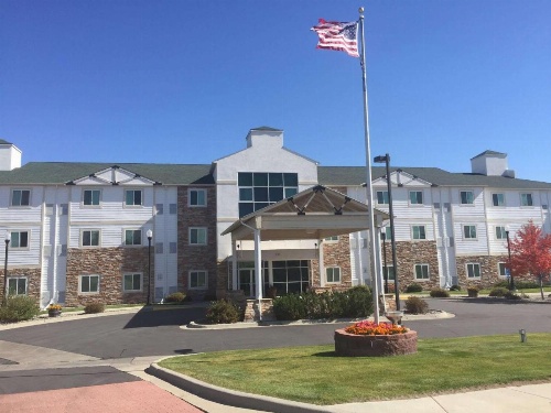 Baymont Inn & Suites Sheridan image 8
